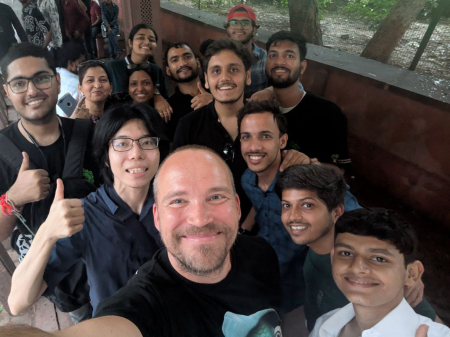 Screenshot of Taj Mahal visit